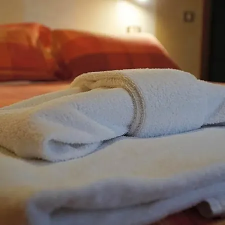 Iscla Hotell Edolo